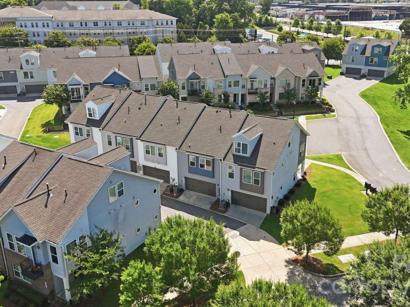1450 Winding Stream Road, Charlotte, NC 28206.  MLS# CAR4399168, YatesRealty ID 38301. 