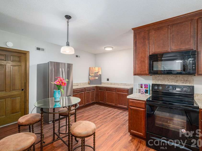 809 Spring Street, Cherryville, NC 28021.  MLS# CAR4403649, YatesRealty ID 38303. 
