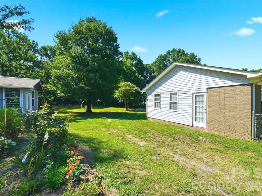588 Old Friendship Road, Rock Hill, SC 29730.  MLS# CAR4405025, YatesRealty ID 38306. 
