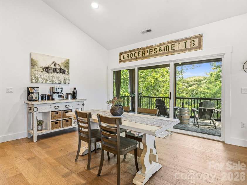 181 Byron Forest Drive, Horse Shoe, NC 28742.  MLS# CAR4400079, YatesRealty ID 38308. Dining in the trees