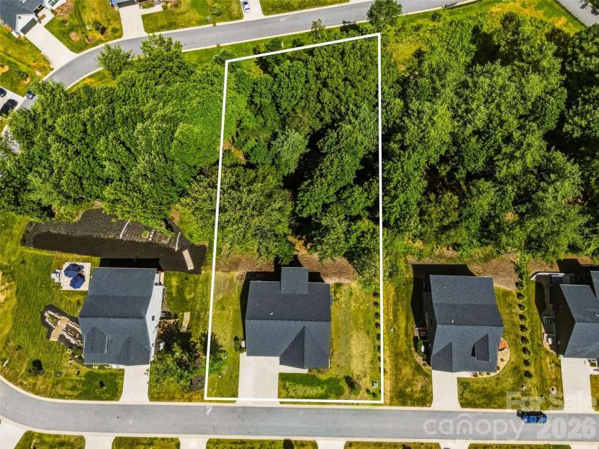 181 Byron Forest Drive, Horse Shoe, NC 28742.  MLS# CAR4400079, YatesRealty ID 38308. Lot lines approximate