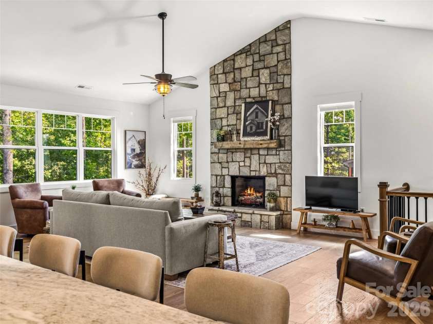 181 Byron Forest Drive, Horse Shoe, NC 28742.  MLS# CAR4400079, YatesRealty ID 38308. Perfect for entertaining