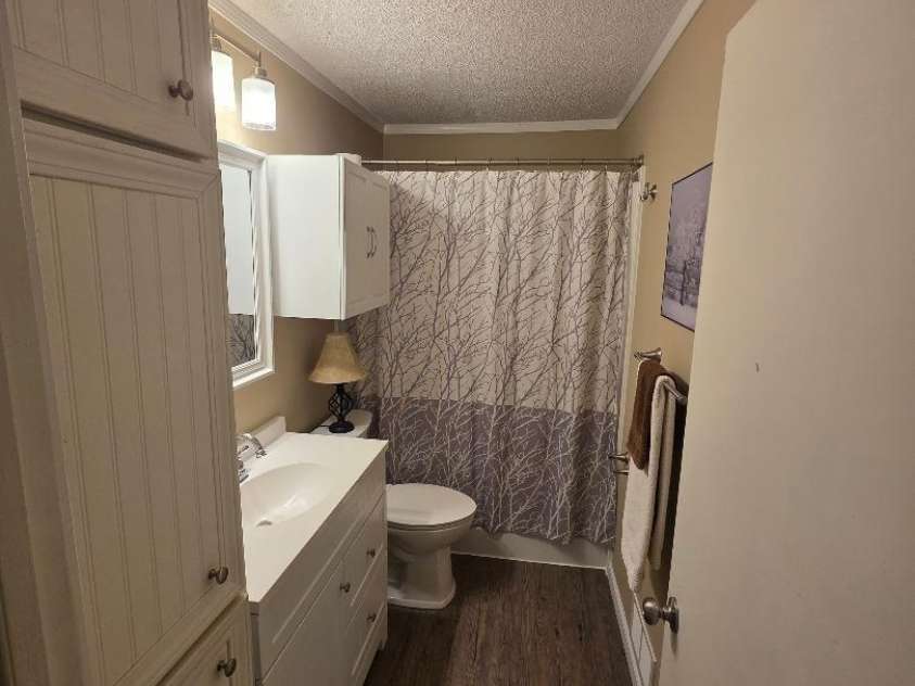 26 Azalea Road, Arden, NC 28704.  MLS# CAR4333290, YatesRealty ID 3831. 