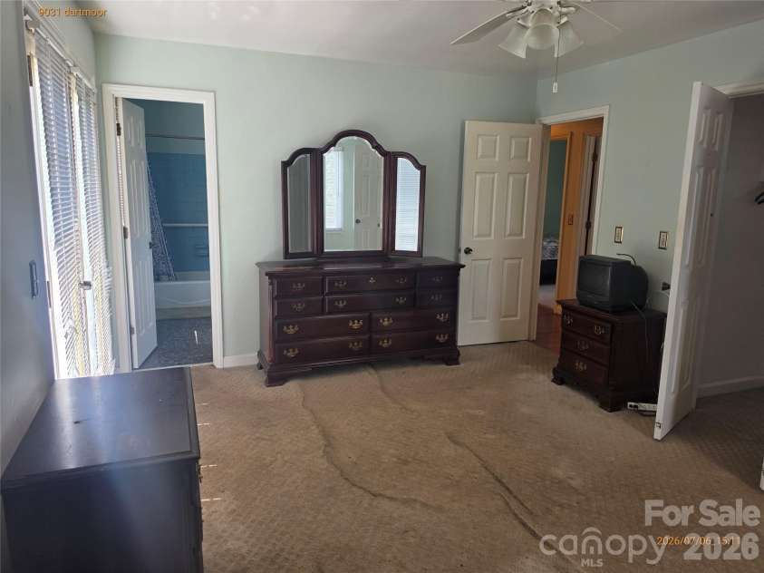 9031 Dartmoor Place, Charlotte, NC 28227.  MLS# CAR4398639, YatesRealty ID 38310. 