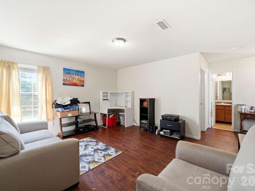 4411 Palustris Court, Charlotte, NC 28269.  MLS# CAR4403612, YatesRealty ID 38311. 