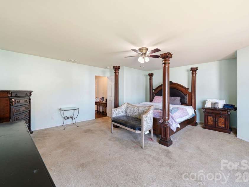 4411 Palustris Court, Charlotte, NC 28269.  MLS# CAR4403612, YatesRealty ID 38311. 