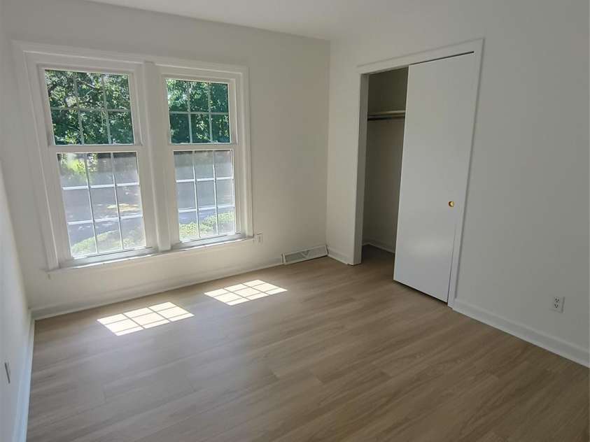 5724 Telfair Road, Charlotte, NC 28210.  MLS# CAR4403380, YatesRealty ID 38312. 