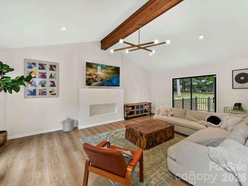 7908 Serendipity Lane, Charlotte, NC 28277.  MLS# CAR4392245, YatesRealty ID 38315. 