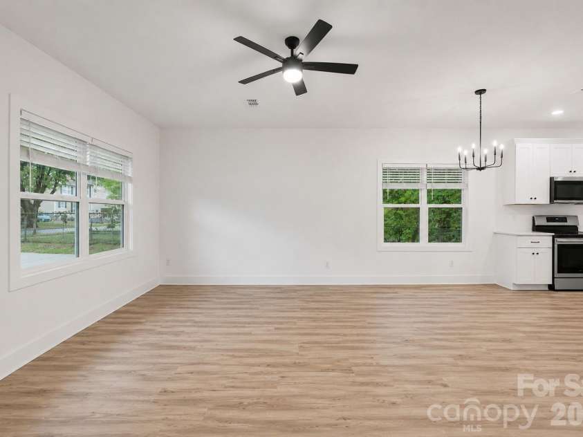1327 4th Street, Statesville, NC 28677.  MLS# CAR4403737, YatesRealty ID 38318. 