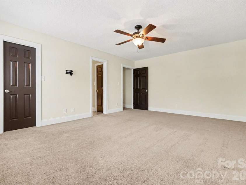 2005 Pinefield Court, Gastonia, NC 28056.  MLS# CAR4343663, YatesRealty ID 3832. 