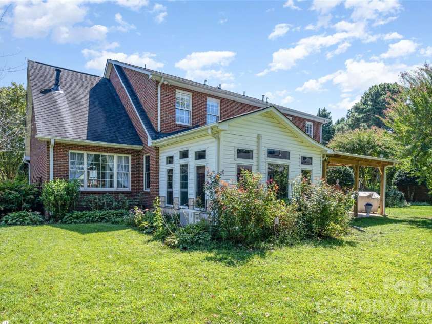 2005 Pinefield Court, Gastonia, NC 28056.  MLS# CAR4343663, YatesRealty ID 3832. 