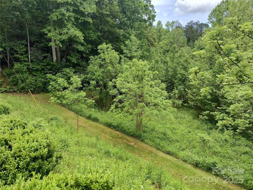 358 Carson Elliott Drive, Marion, NC 28752.  MLS# CAR4240915, YatesRealty ID 3832. 