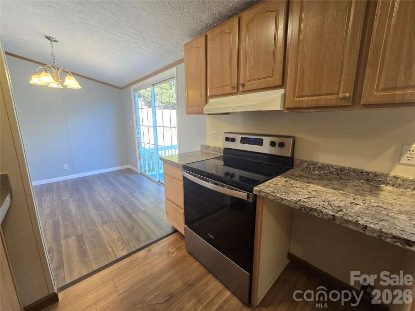 71 London Lane, Clyde, NC 28721.  MLS# CAR4321164, YatesRealty ID 3832. 