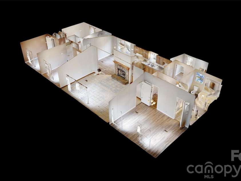 71 London Lane, Clyde, NC 28721.  MLS# CAR4321164, YatesRealty ID 3832. 