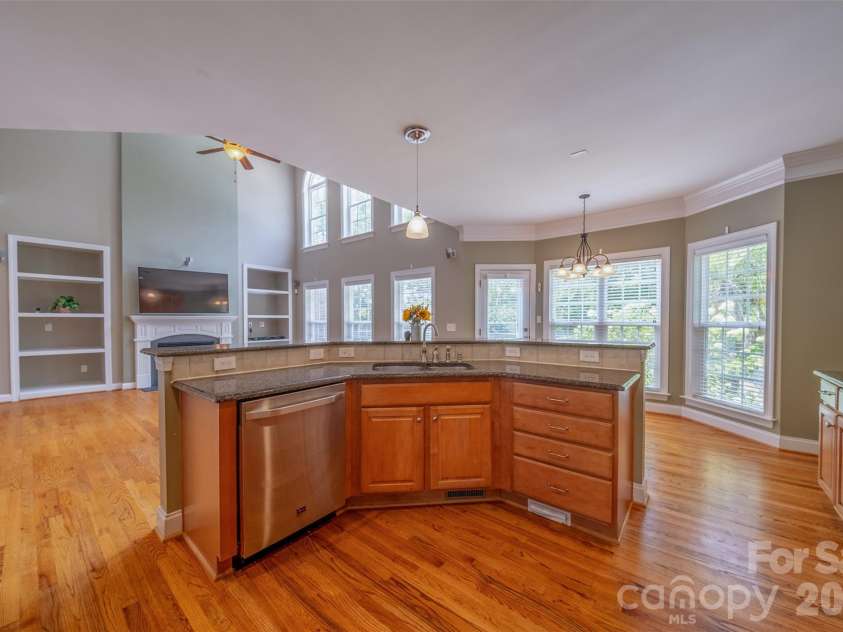 699 Beacontree Court, Concord, NC 28027.  MLS# CAR4403162, YatesRealty ID 38320. Kitchen