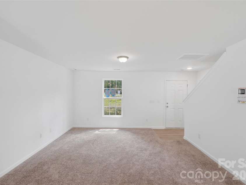 418 Kershaw Street, Lancaster, SC 29720.  MLS# CAR4351285, YatesRealty ID 38322. 