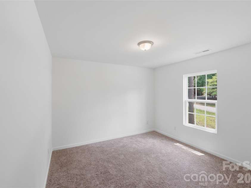418 Kershaw Street, Lancaster, SC 29720.  MLS# CAR4351285, YatesRealty ID 38322. 