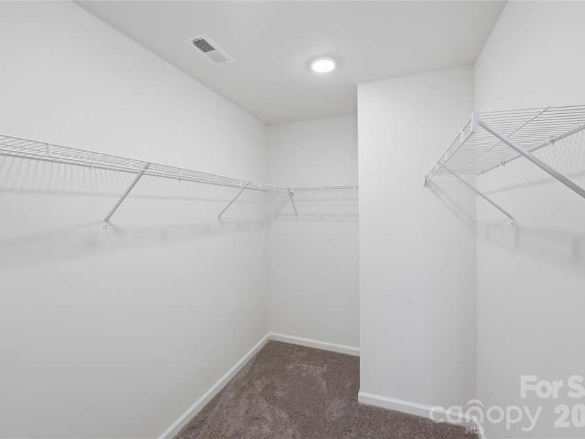 422 Kershaw Street, Lancaster, SC 29720.  MLS# CAR4385998, YatesRealty ID 38323. 