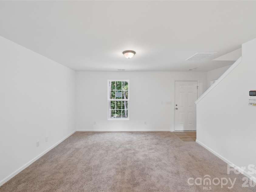 333 Buckelew Street, Lancaster, SC 29720.  MLS# CAR4385807, YatesRealty ID 38325. 