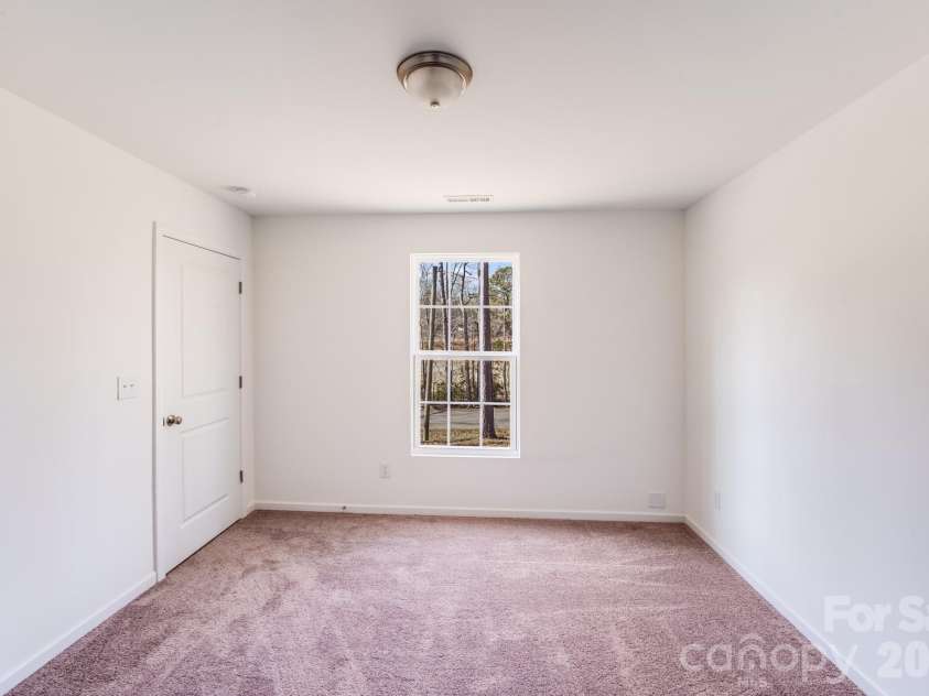 337 Buckelew Street, Lancaster, SC 29720.  MLS# CAR4330193, YatesRealty ID 38326. 
