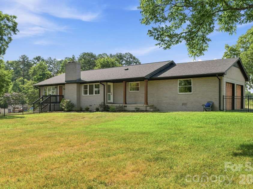 7346 Gold Hill Road, Concord, NC 28025.  MLS# CAR4399936, YatesRealty ID 38327. 