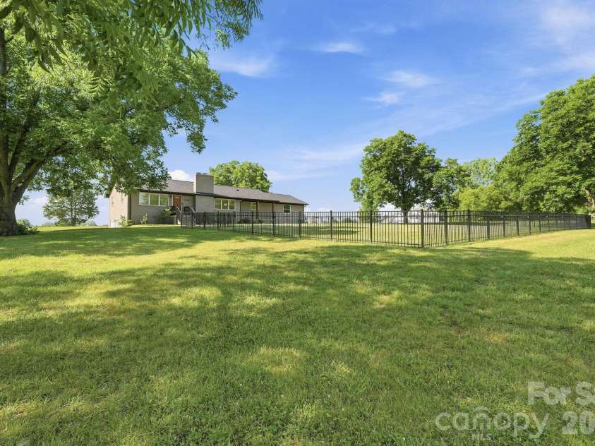 7346 Gold Hill Road, Concord, NC 28025.  MLS# CAR4399936, YatesRealty ID 38327. 