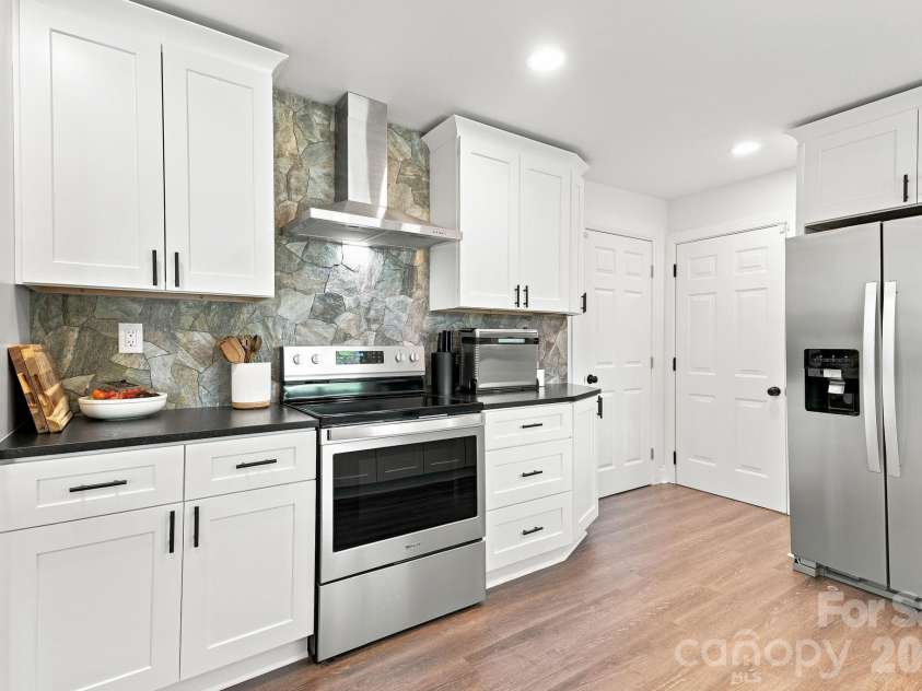 7346 Gold Hill Road, Concord, NC 28025.  MLS# CAR4399936, YatesRealty ID 38327. 