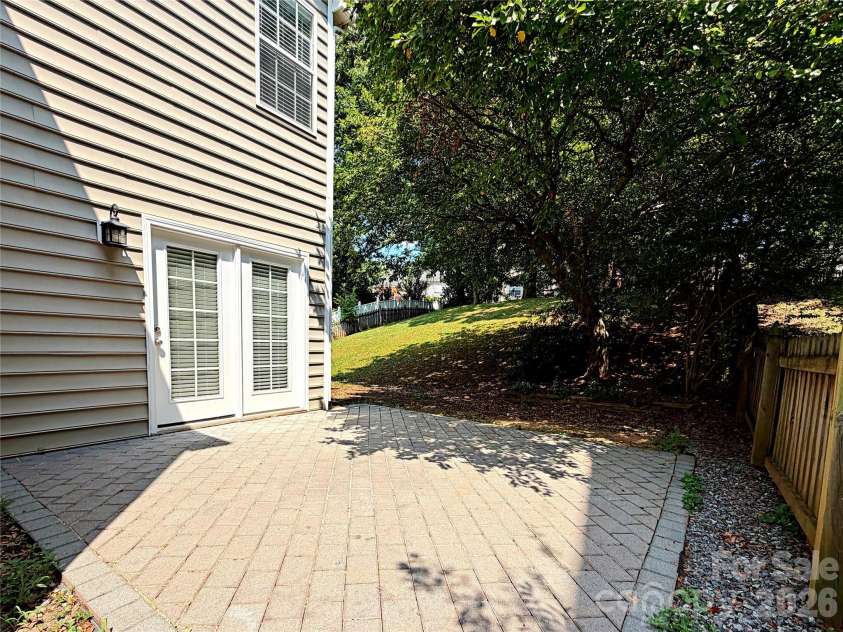 15035 Annan Court, Charlotte, NC 28277.  MLS# CAR4404832, YatesRealty ID 38328. 