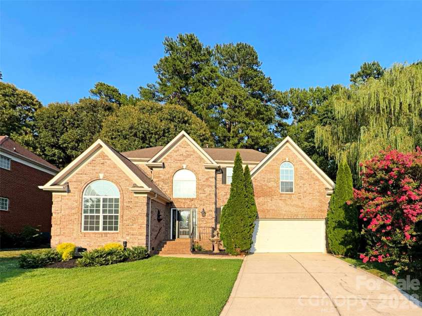 16008 Cleveleys Trail, Huntersville, NC 28078.  MLS# CAR4404769, YatesRealty ID 38329. 