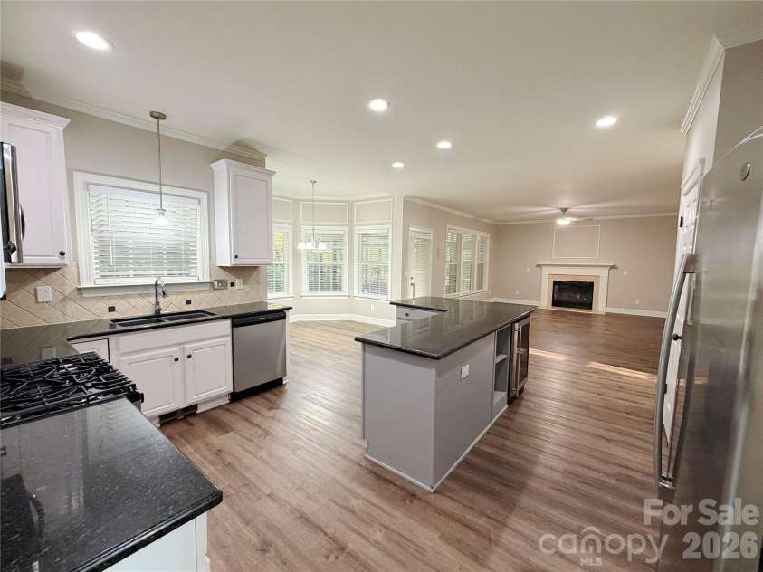 16008 Cleveleys Trail, Huntersville, NC 28078.  MLS# CAR4404769, YatesRealty ID 38329. 