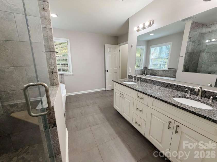 16008 Cleveleys Trail, Huntersville, NC 28078.  MLS# CAR4404769, YatesRealty ID 38329. 
