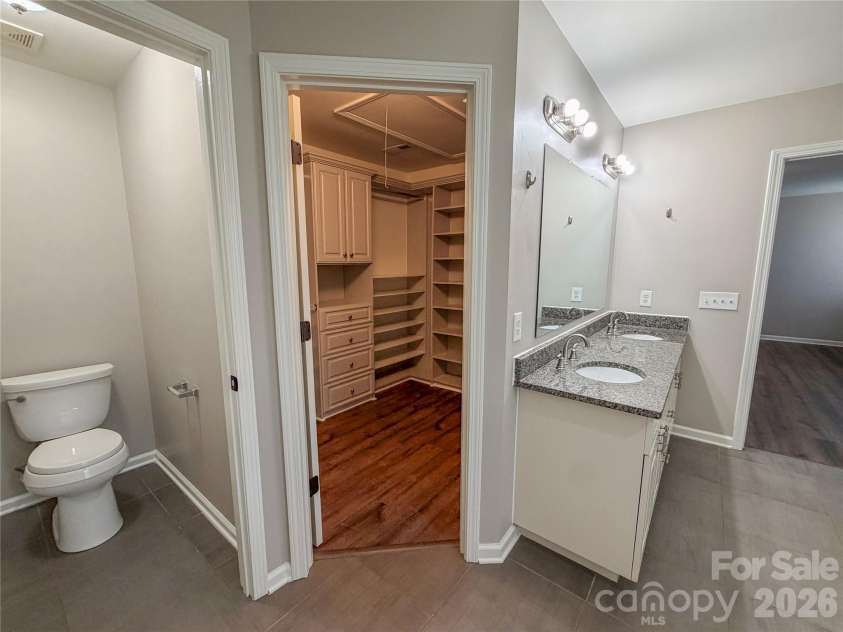 16008 Cleveleys Trail, Huntersville, NC 28078.  MLS# CAR4404769, YatesRealty ID 38329. 