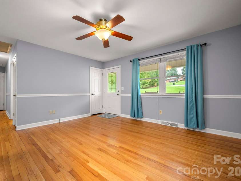 170 Hodge Street, Rutherfordton, NC 28139.  MLS# CAR4289696, YatesRealty ID 3833. 