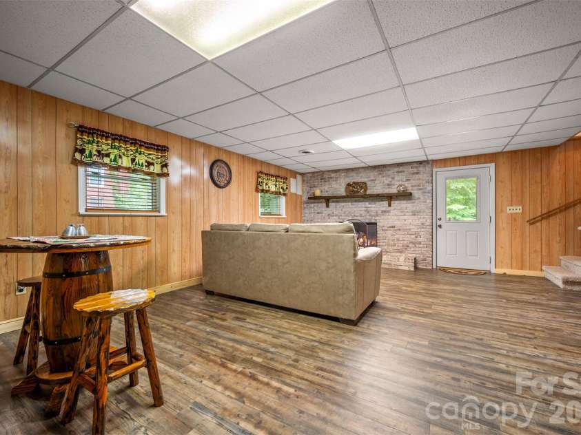 170 Hodge Street, Rutherfordton, NC 28139.  MLS# CAR4289696, YatesRealty ID 3833. 