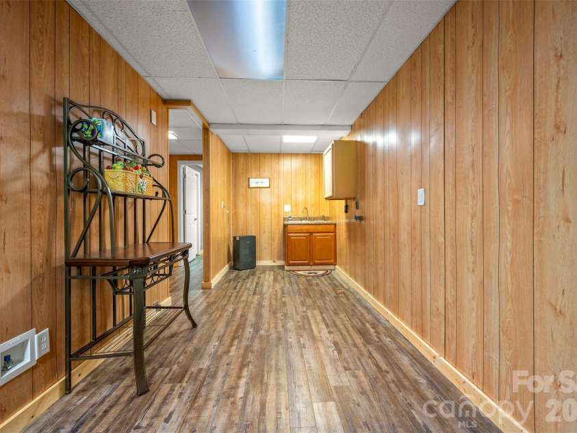 170 Hodge Street, Rutherfordton, NC 28139.  MLS# CAR4289696, YatesRealty ID 3833. 