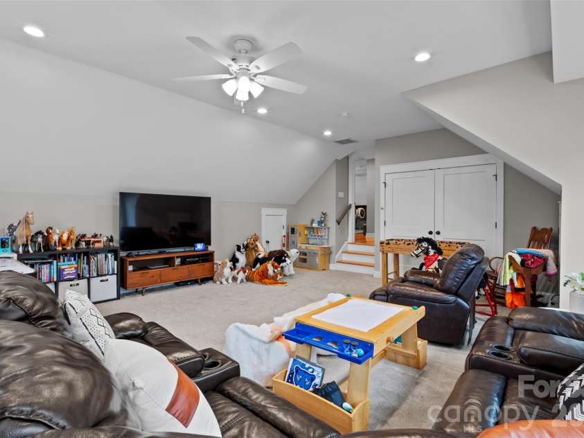 276 Belleridge Road, Elgin, SC 29045.  MLS# CAR4356522, YatesRealty ID 3833. 