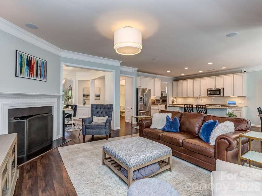 1726 Royal Gorge Avenue, Charlotte, NC 28210.  MLS# CAR4373628, YatesRealty ID 38330. 
