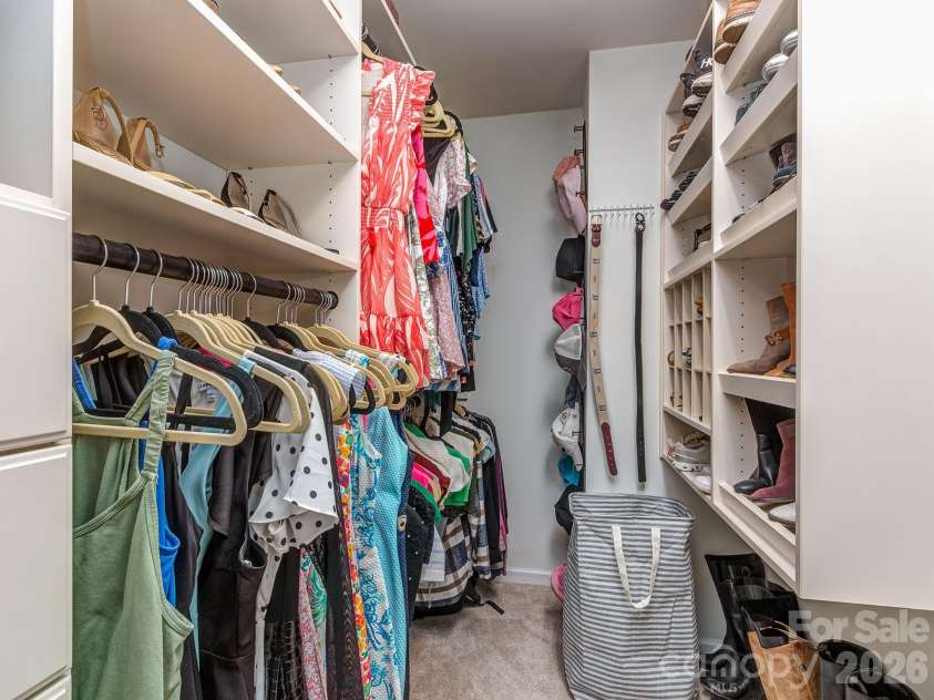 1726 Royal Gorge Avenue, Charlotte, NC 28210.  MLS# CAR4373628, YatesRealty ID 38330. 