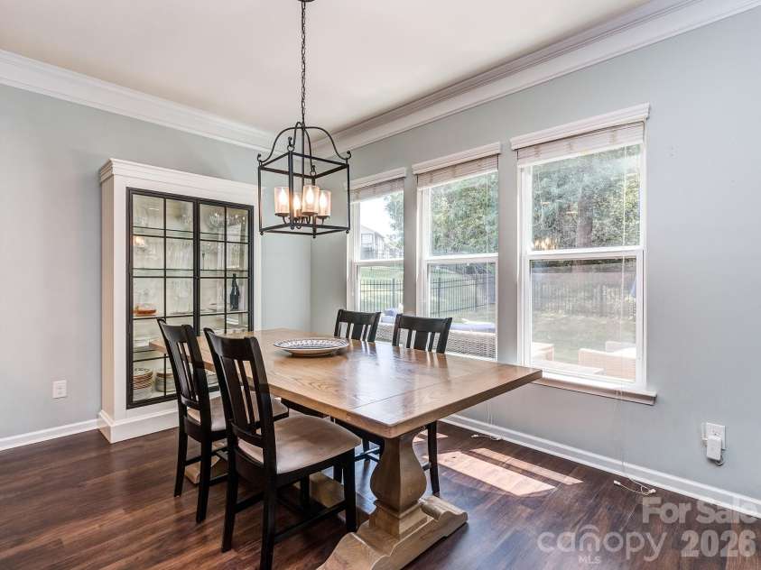 1726 Royal Gorge Avenue, Charlotte, NC 28210.  MLS# CAR4373628, YatesRealty ID 38330. Breakfast Area