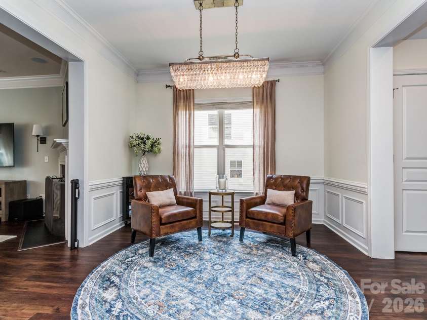 1726 Royal Gorge Avenue, Charlotte, NC 28210.  MLS# CAR4373628, YatesRealty ID 38330. Sitting Area / Formal Dining Room
