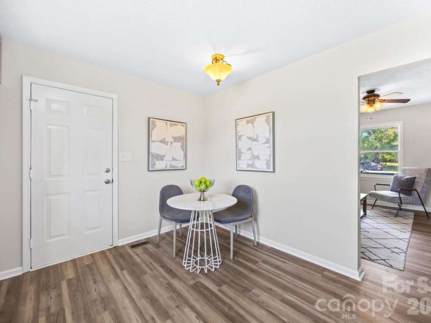 910 Lyndsey Brooke Court, Lincolnton, NC 28092.  MLS# CAR4400225, YatesRealty ID 38331. 