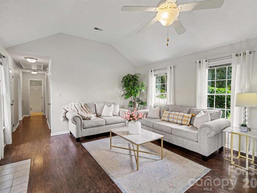 1619 Riverdale Drive, Rock Hill, SC 29732.  MLS# CAR4404592, YatesRealty ID 38332. 