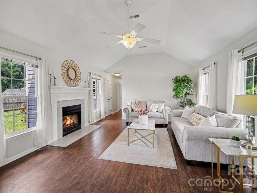 1619 Riverdale Drive, Rock Hill, SC 29732.  MLS# CAR4404592, YatesRealty ID 38332. 