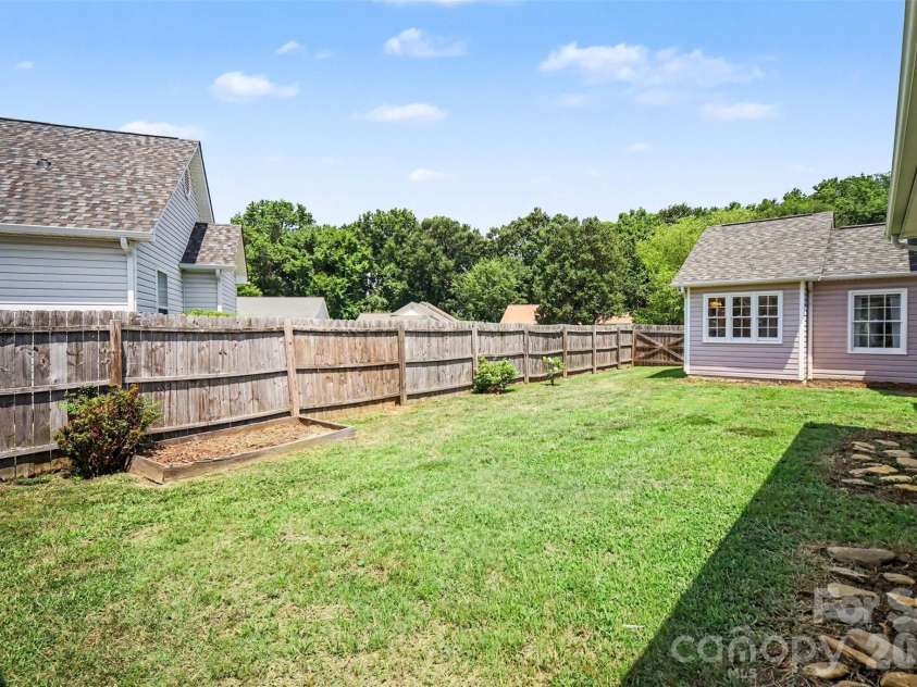 1619 Riverdale Drive, Rock Hill, SC 29732.  MLS# CAR4404592, YatesRealty ID 38332. 