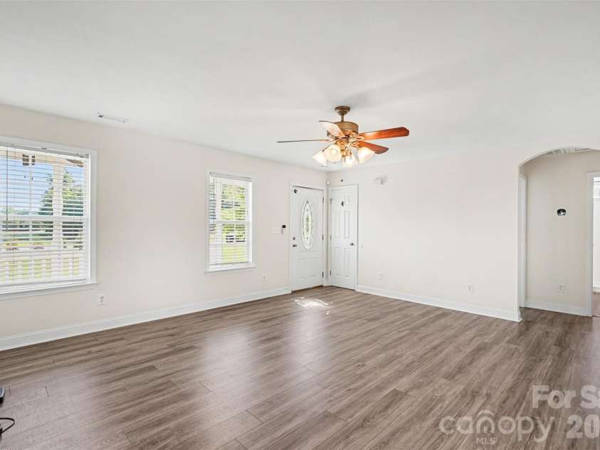 5312 Willow Run Drive, Monroe, NC 28110.  MLS# CAR4404155, YatesRealty ID 38334. 