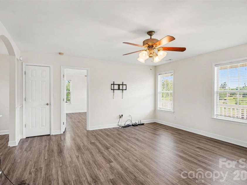 5312 Willow Run Drive, Monroe, NC 28110.  MLS# CAR4404155, YatesRealty ID 38334. 