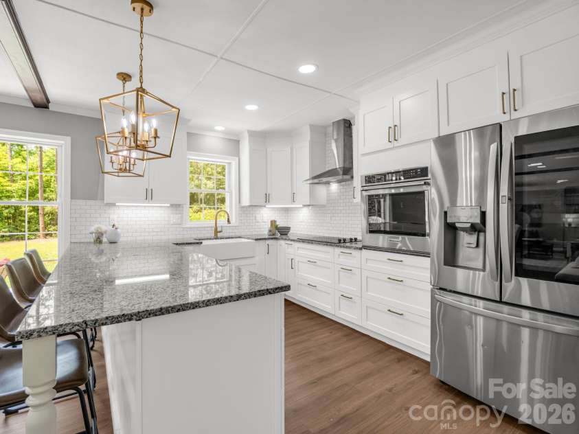 2000 Golf Course Road, Columbus, NC 28722.  MLS# CAR4400357, YatesRealty ID 38335. 