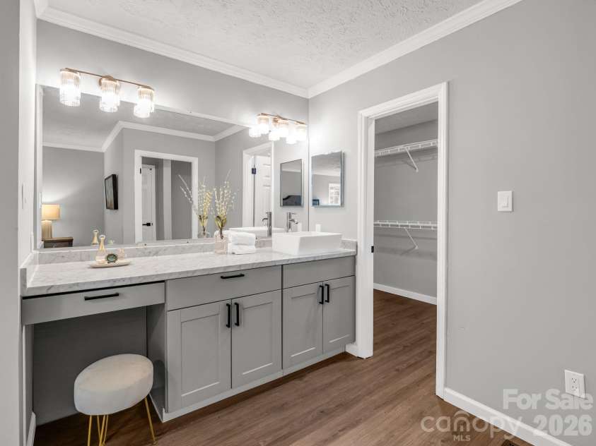 2000 Golf Course Road, Columbus, NC 28722.  MLS# CAR4400357, YatesRealty ID 38335. 
