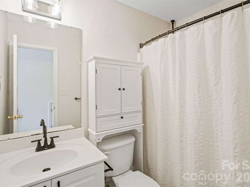 1583 Tiana Way, Rock Hill, SC 29732.  MLS# CAR4402330, YatesRealty ID 38336. 