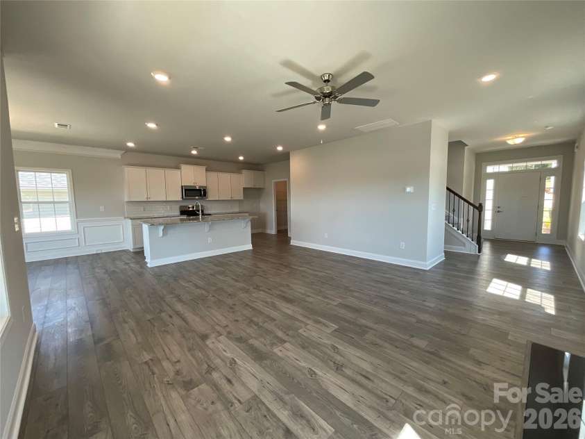 717 Inwood Hill Drive, Gastonia, NC 28056.  MLS# CAR4343377, YatesRealty ID 38337. 